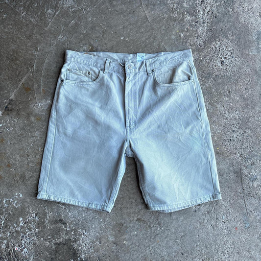 Light Grey Levi’s 505 Denim Shorts (Jorts)