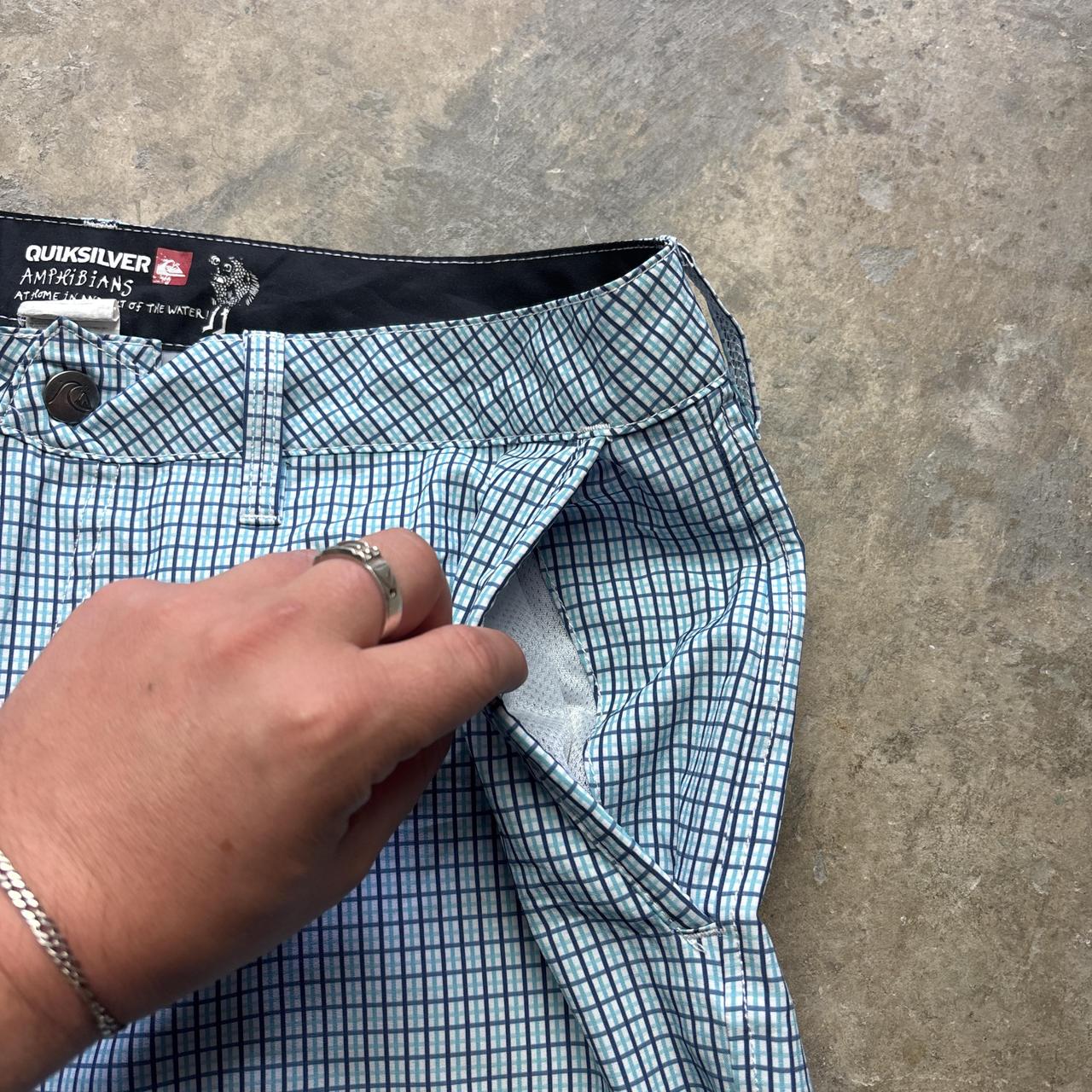 Blue chequered Quiksilver board shorts - W34