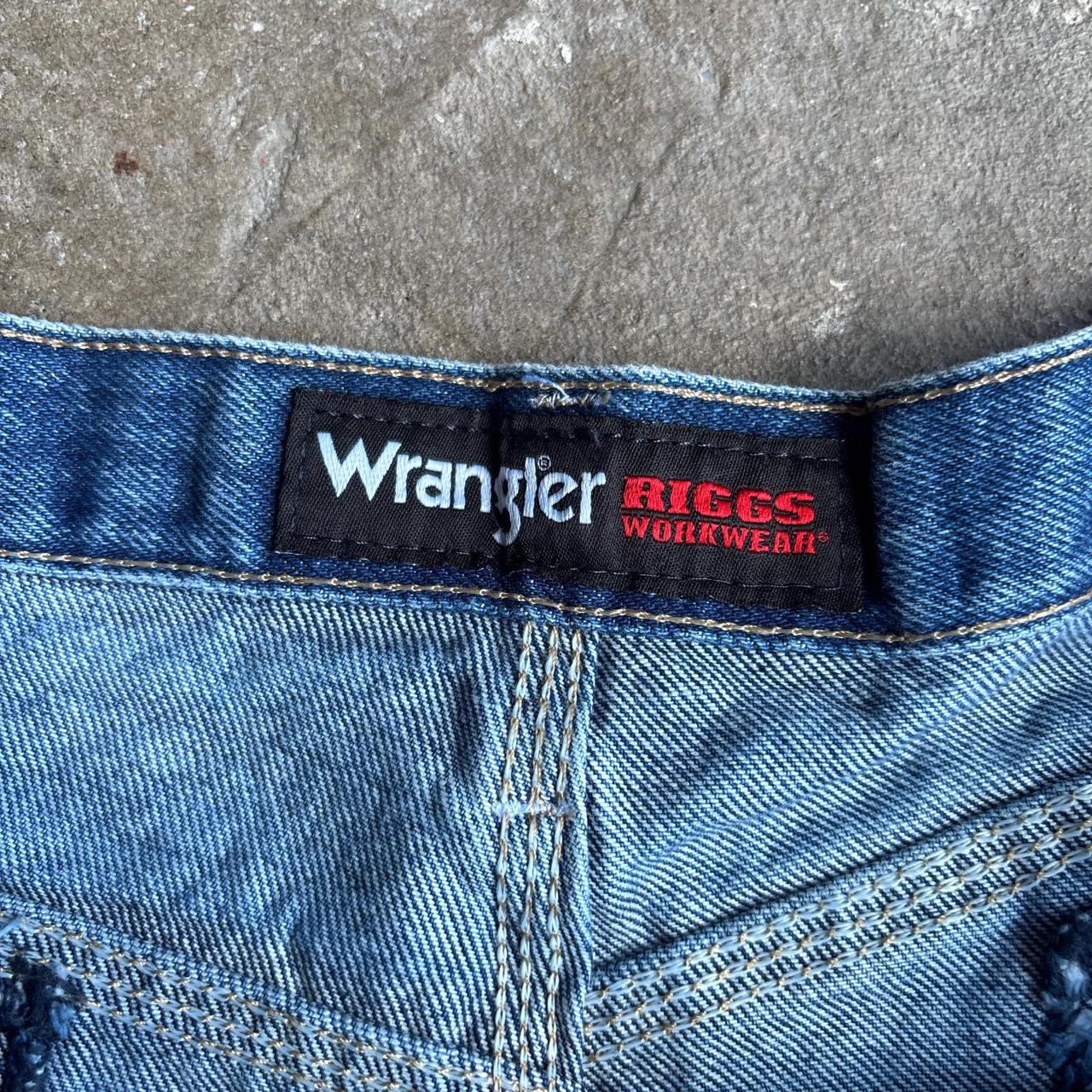 Blue Denim Wrangler ‘Riggs Workwear’ Cut Carpenter Jean Shorts
