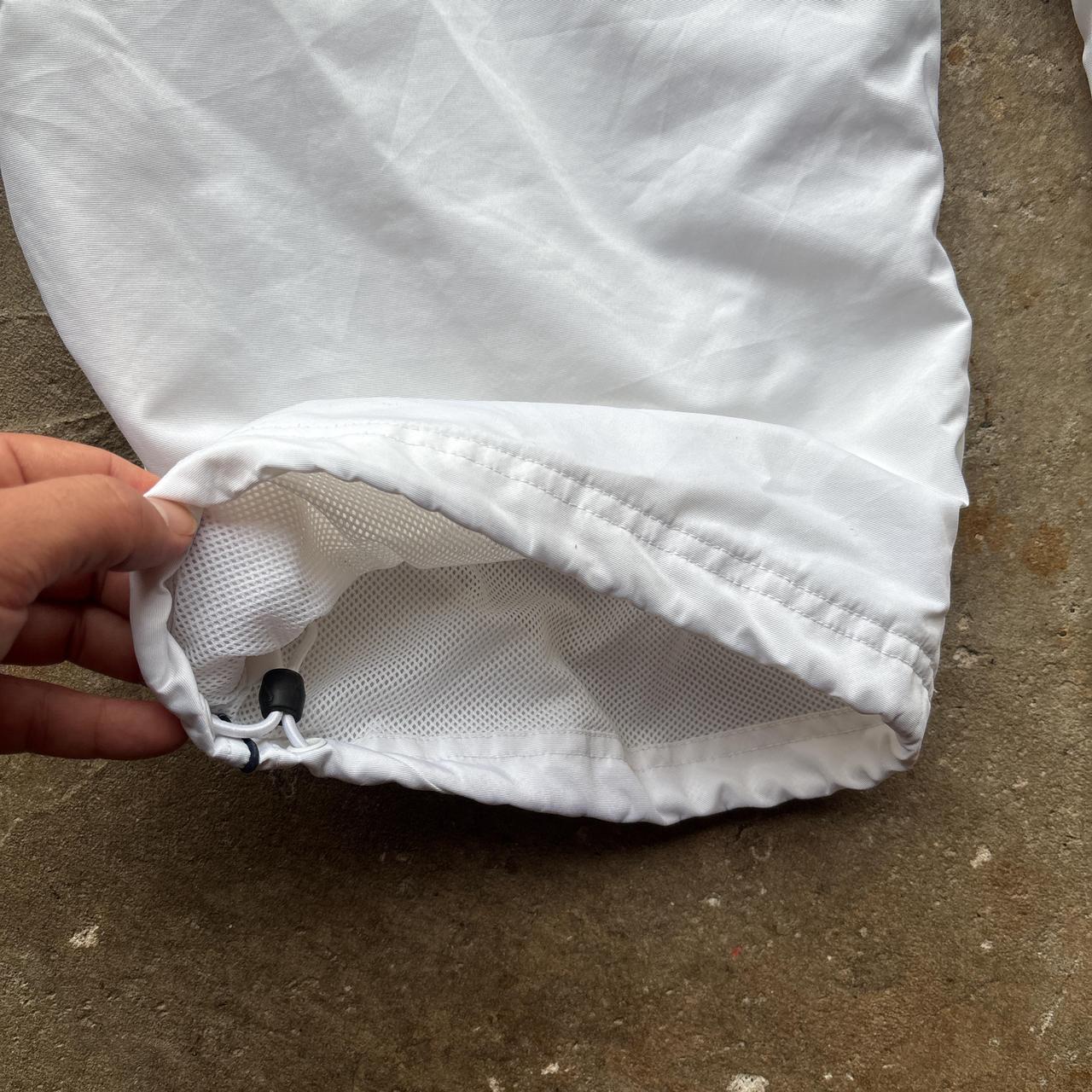 00s White Nike 3/4 length shorts - XL