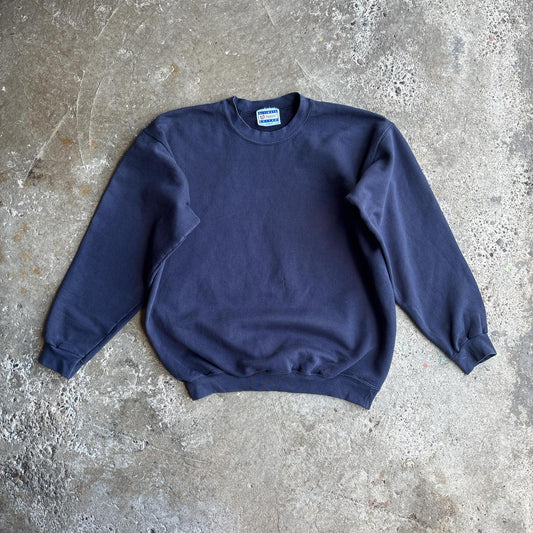 Navy Blue Crewneck Hanes Sweatshirt - M