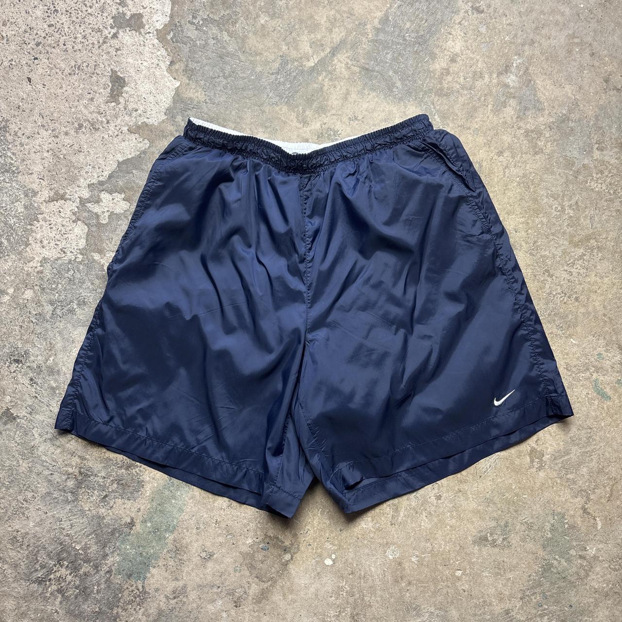 00s Navy Nike Activewear Shorts - XL