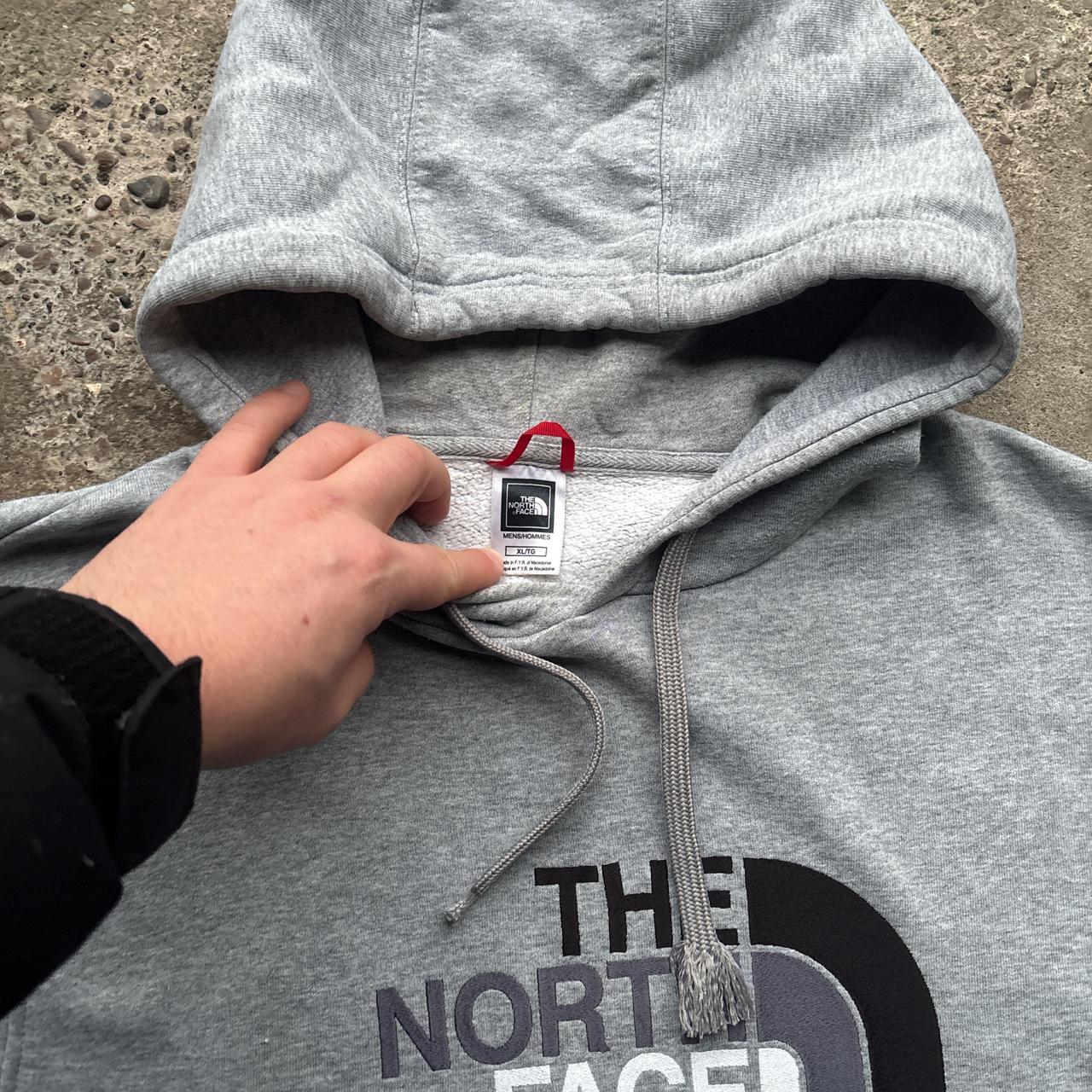 Grey The North Face hoody - XL