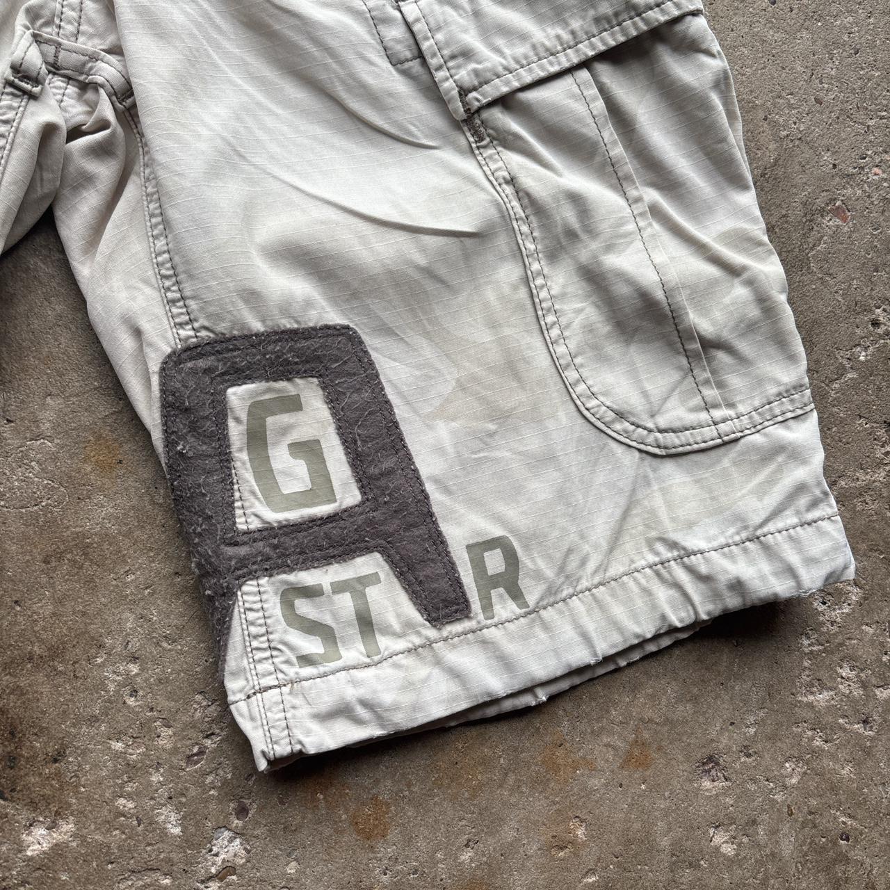 Cream G-Star camo cargo shorts - W32