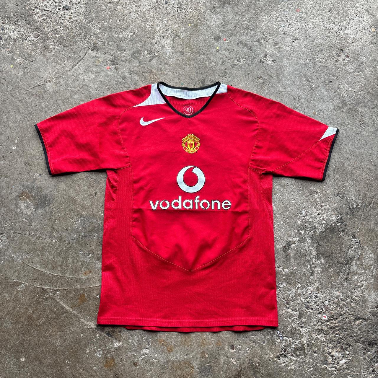 Manchester United 2004 - 2006 Home football Nike shirt #