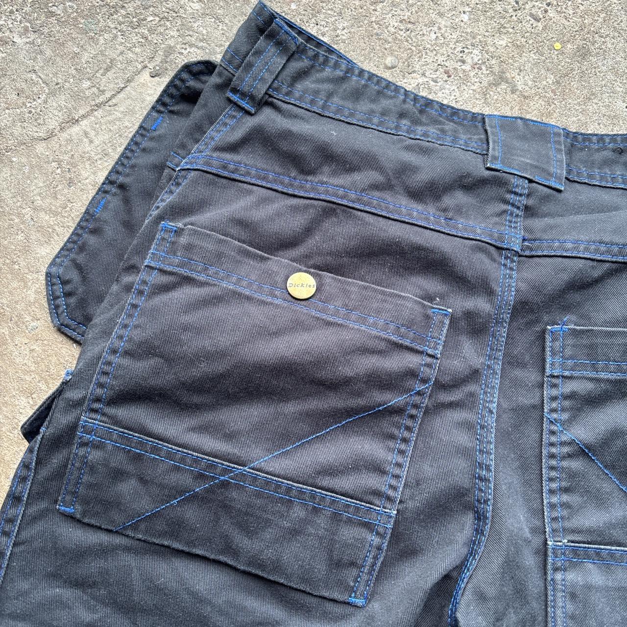 Black Dickies shorts