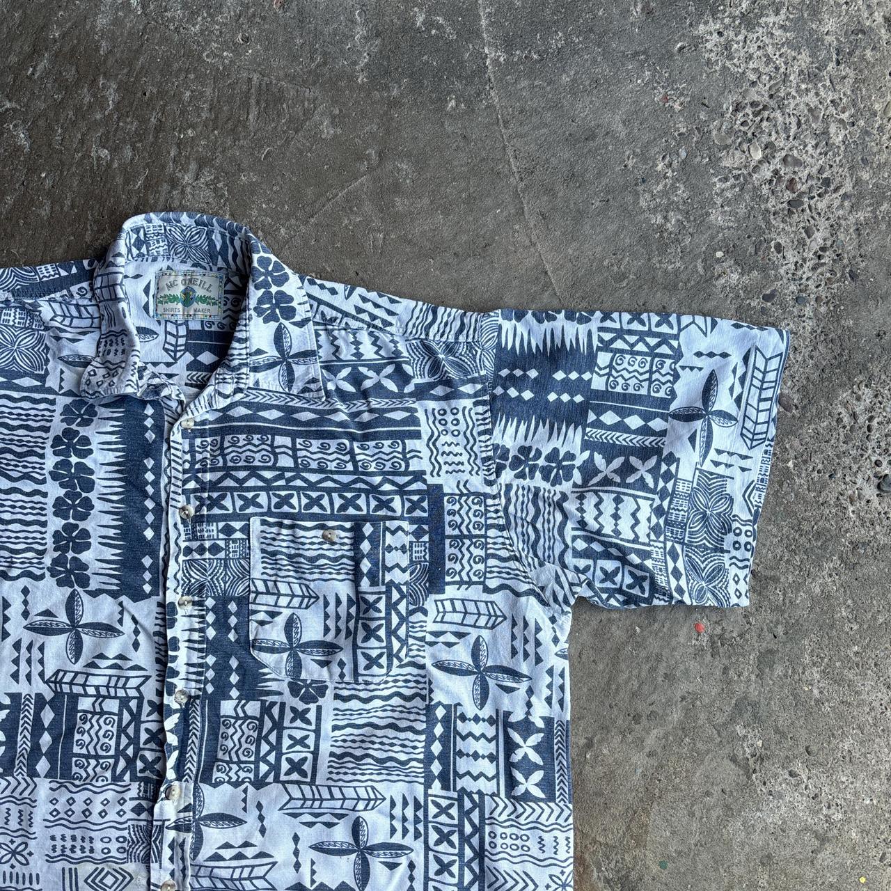 Blue & White Patterned Short Sleeve Shirt