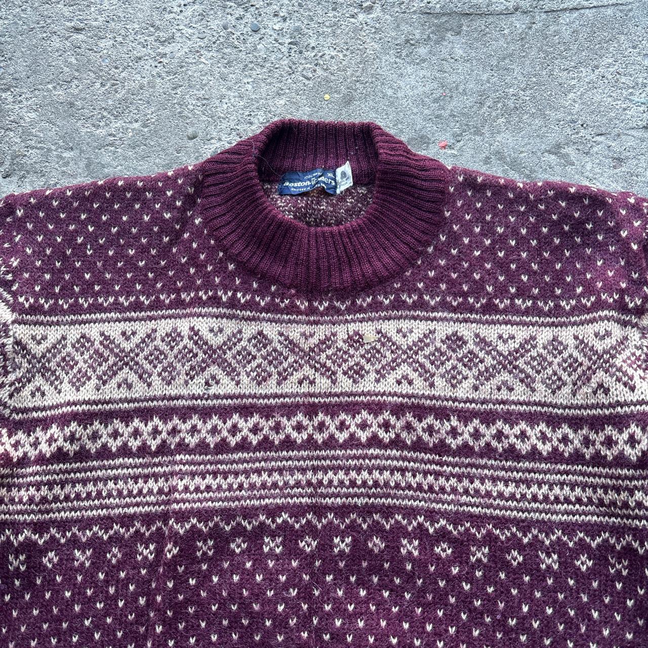 Burgundy and tan Boston Traders Knitted sweater