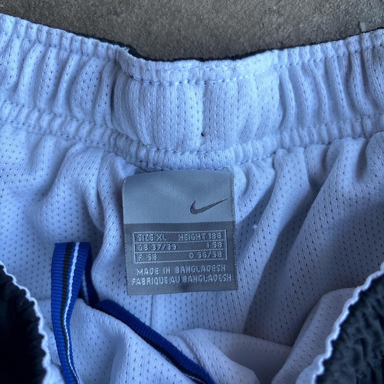 Black Nike 3/4 Length Sports Shorts