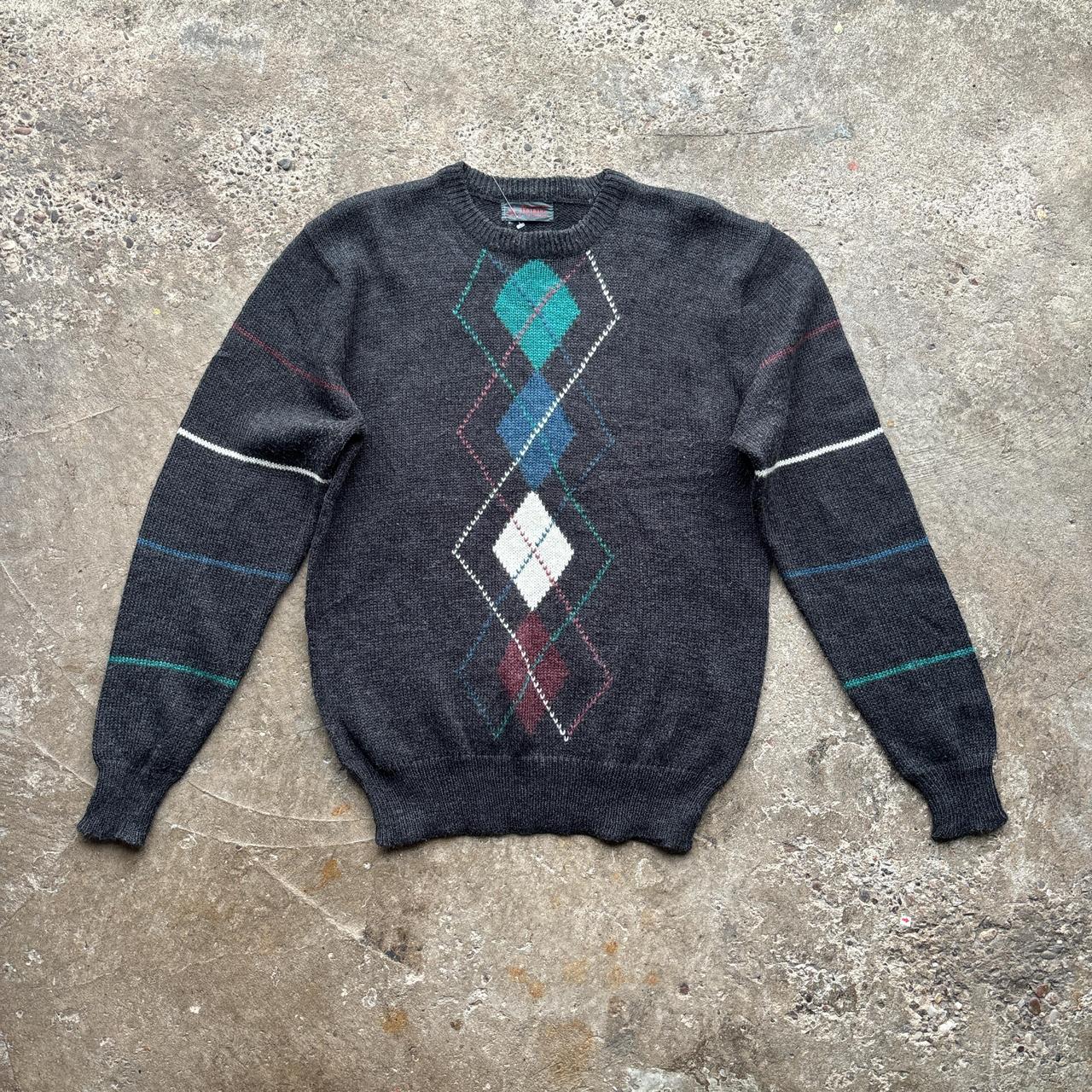 Grey vintage Argyle pattern knitted sweater