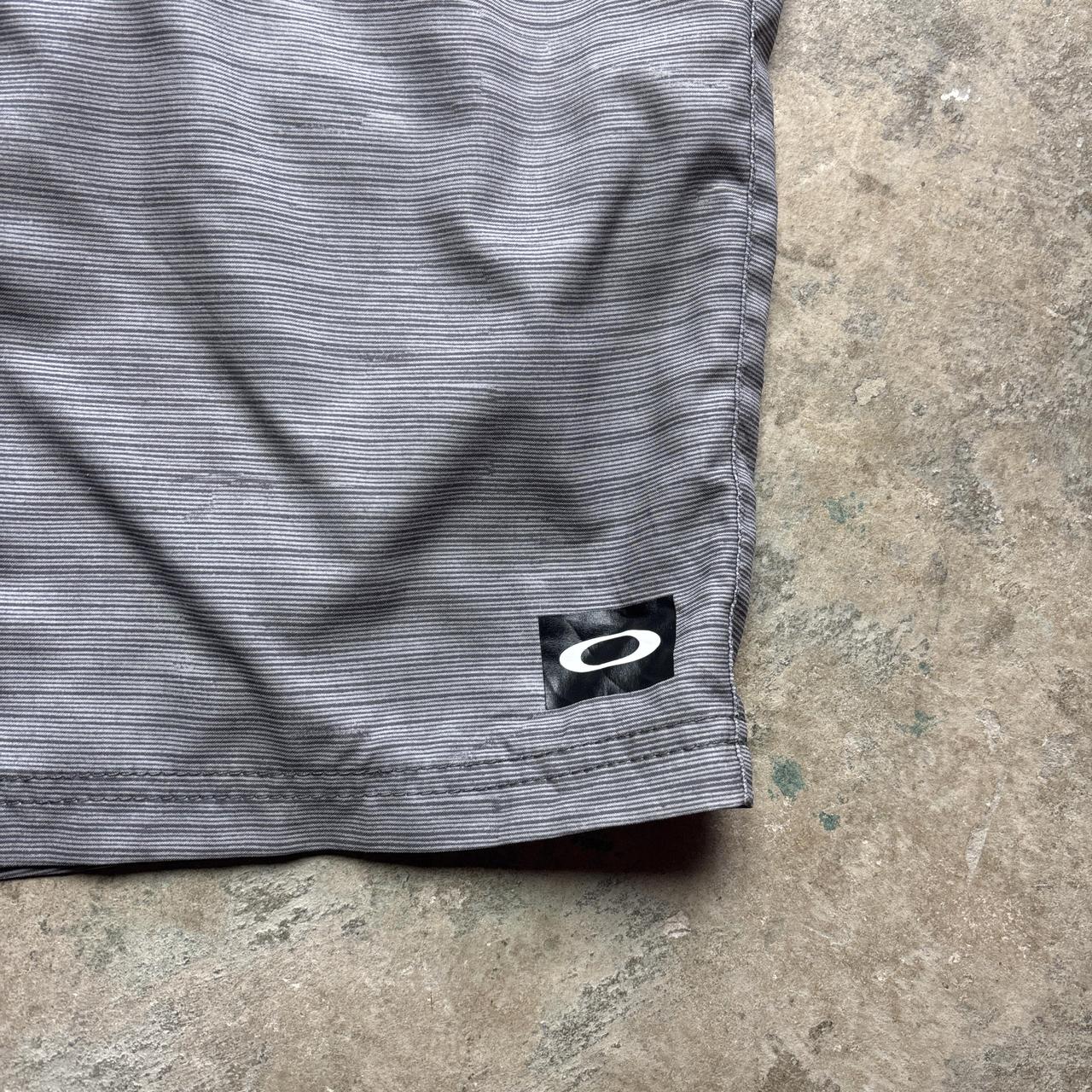 Grey Oakley Casual Shorts - W33