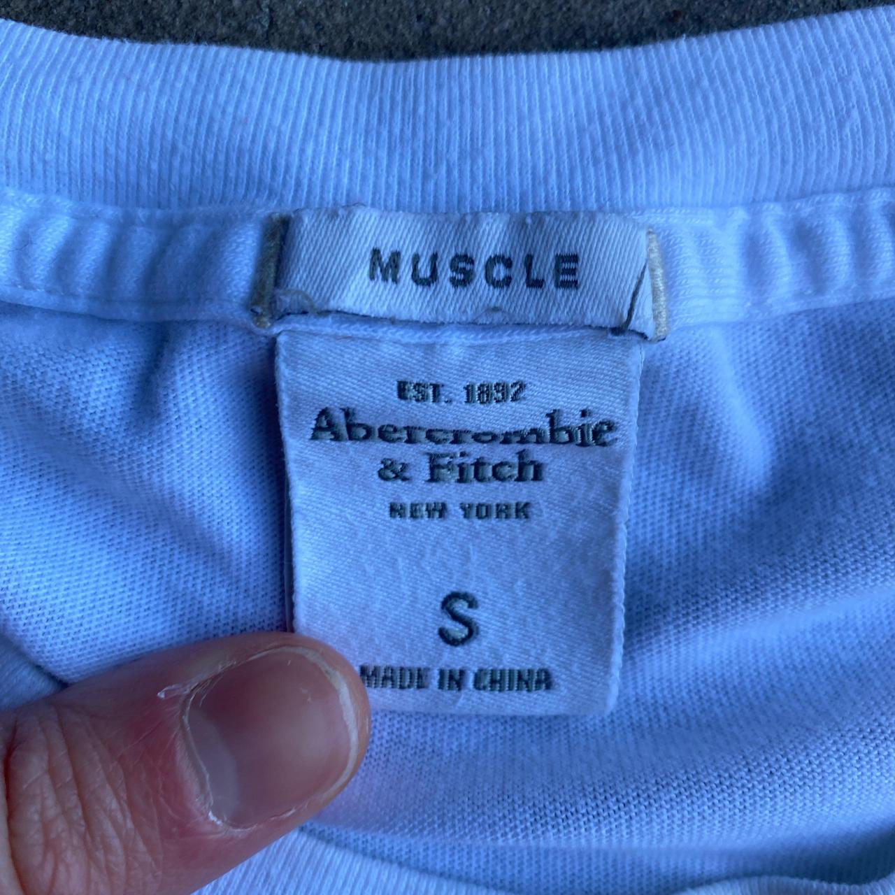 White Abercrombie & Fitch Embroidered T-Shirt - S