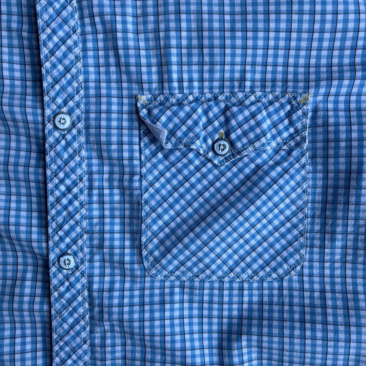 Blue & White Checkered Levi’s Short Sleeve Shirt