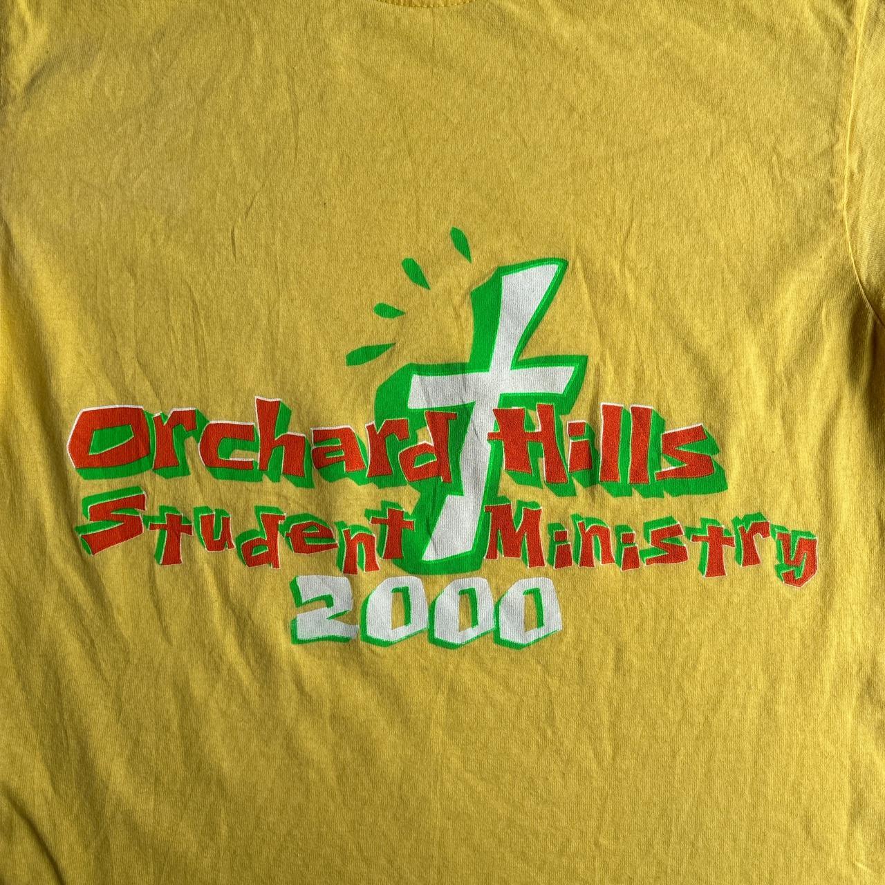 Vintage 2000 Yellow Graphic T-Shirt