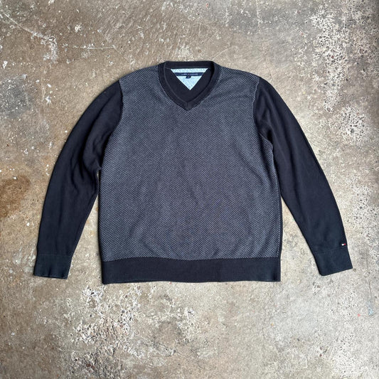 Black & Grey Contrast Tommy Hilfiger V-Neck Sweatshirt - XL