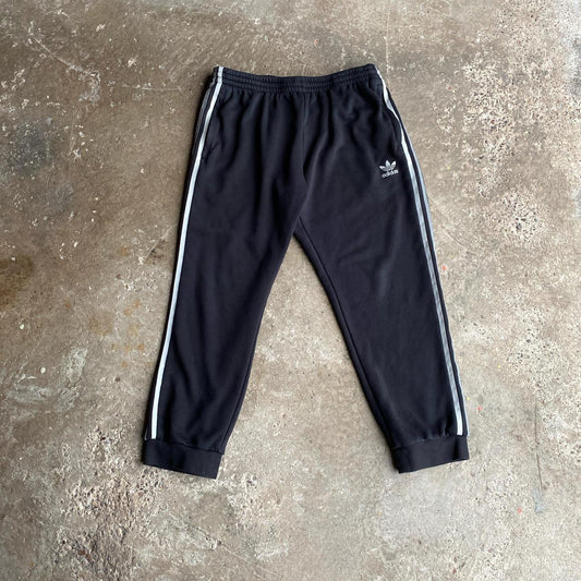 Black & Grey 3 Stripe Adidas Tracksuit Pants - XL (women’s)