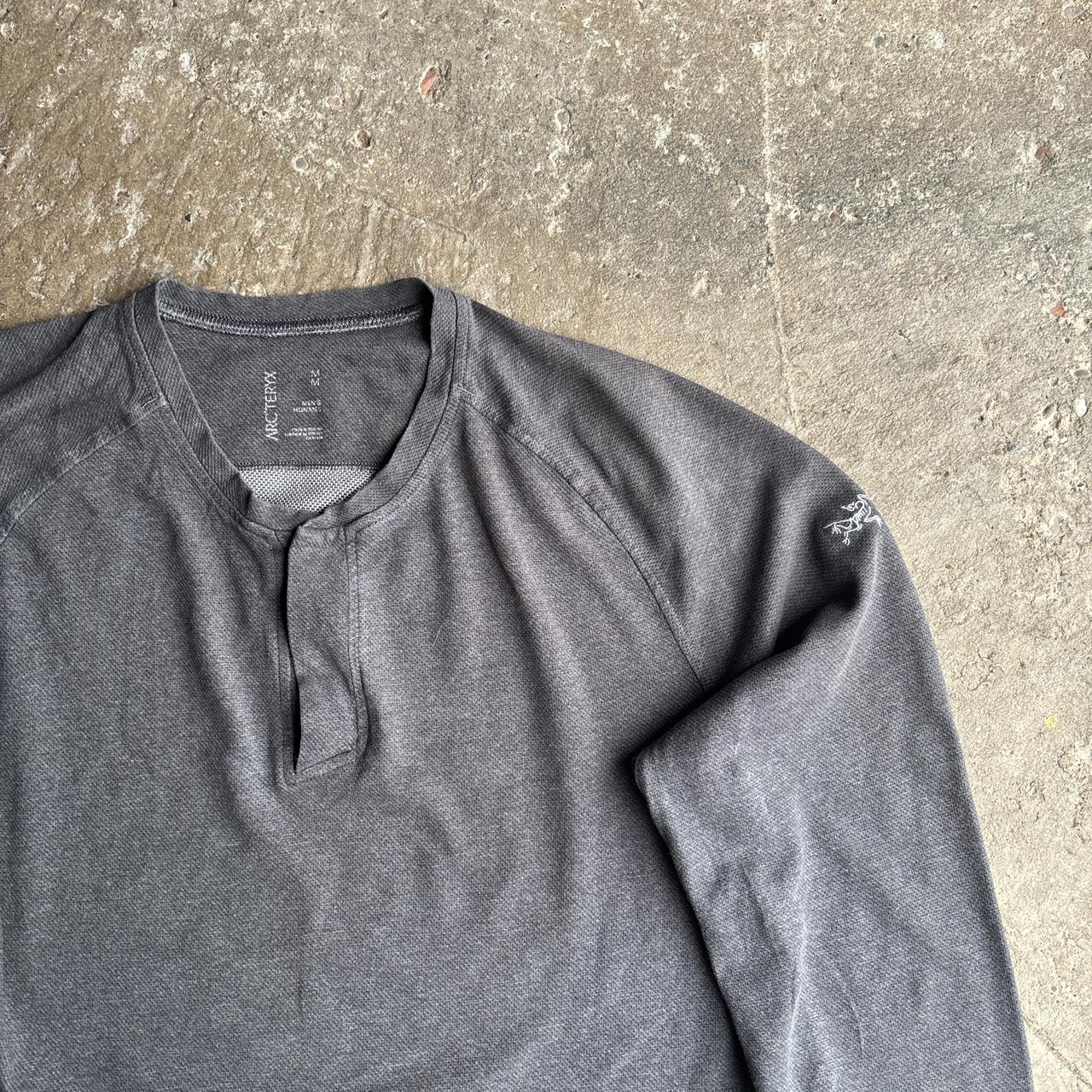Grey Arc’teryx Long-Sleeve Cotton T-Shirt - M
