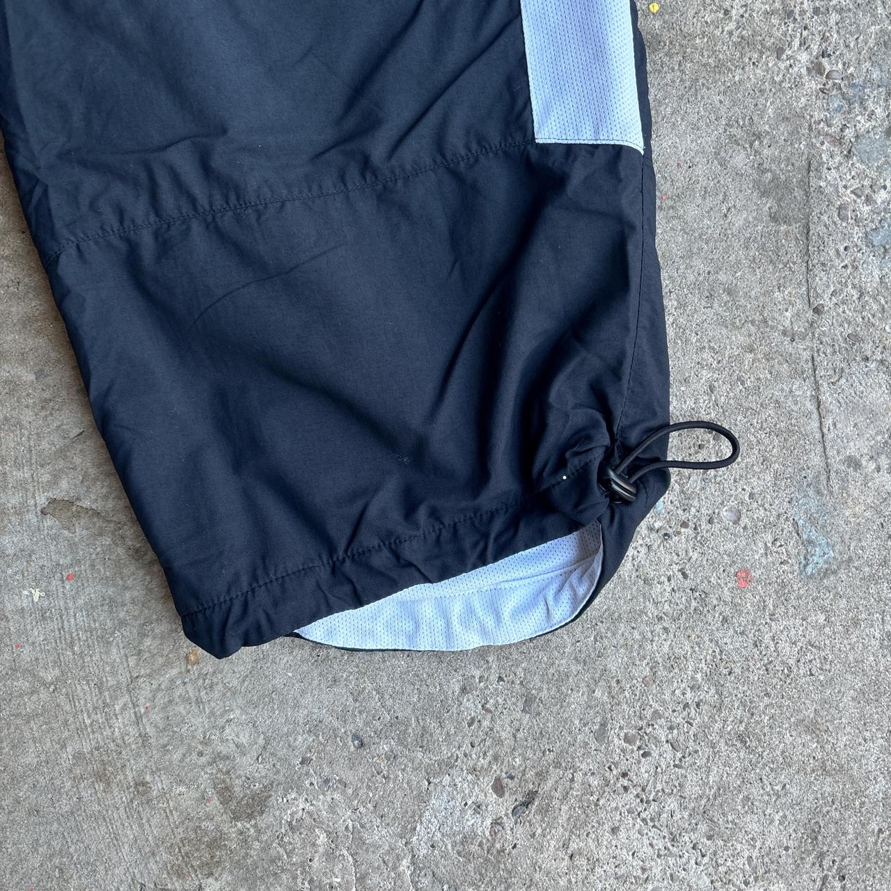 Black Nike 3/4 Length Sports Shorts