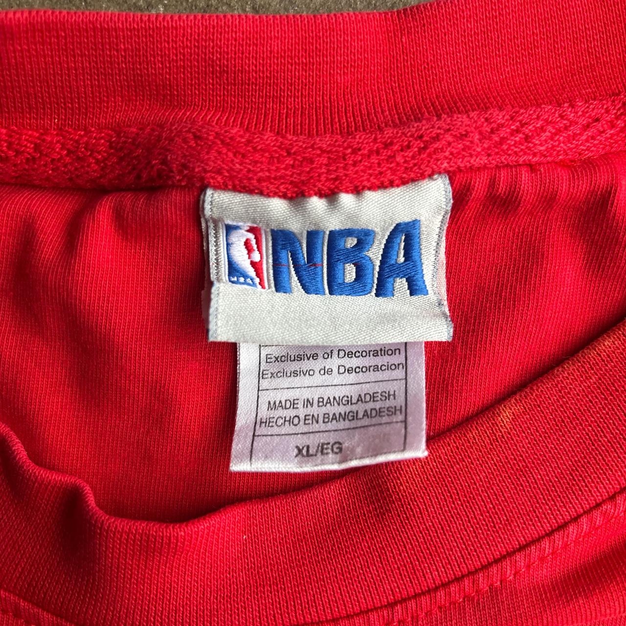 Vintage Red Graphic Chicago Bulls NBA T-Shirt - XL