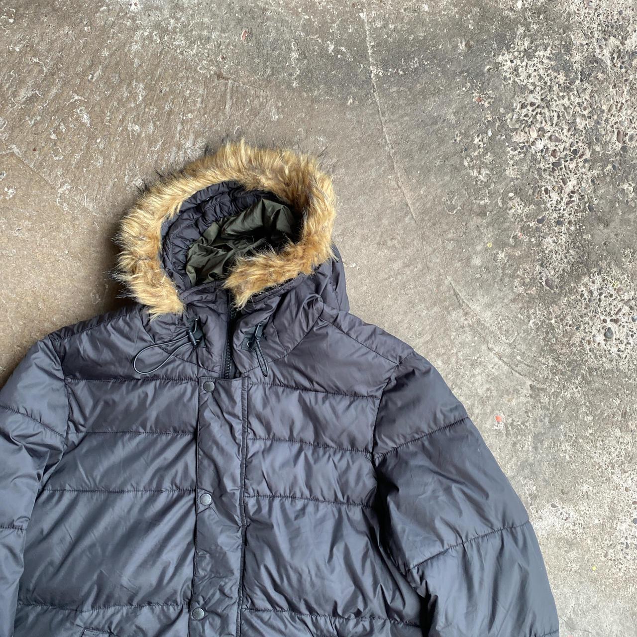 Black Levi’s Hooded Puffer Jacket - M