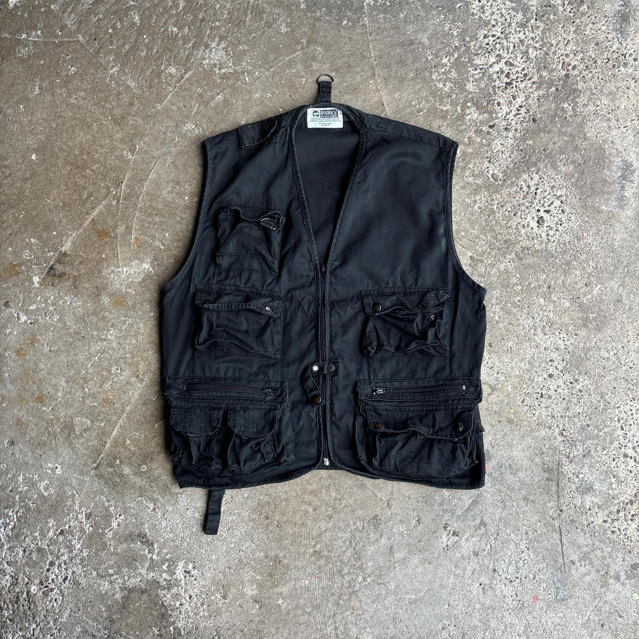 Black Utility Vest w/ Technical 3D Pockets - L