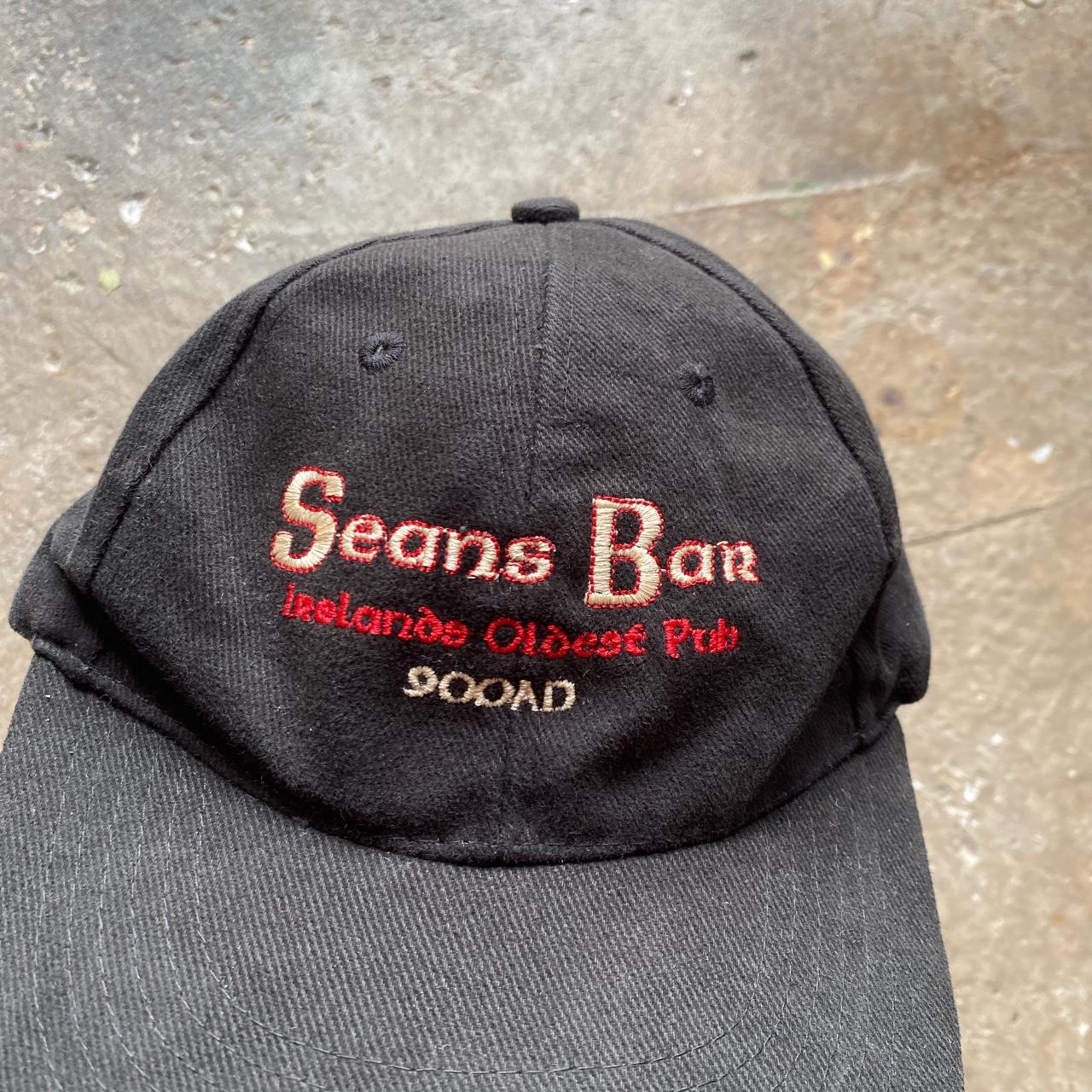 Vintage Seans Bar black and cap