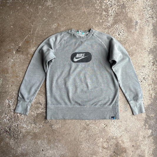 Grey Nike Crewneck Sweatshirt w/ Logo Design - L