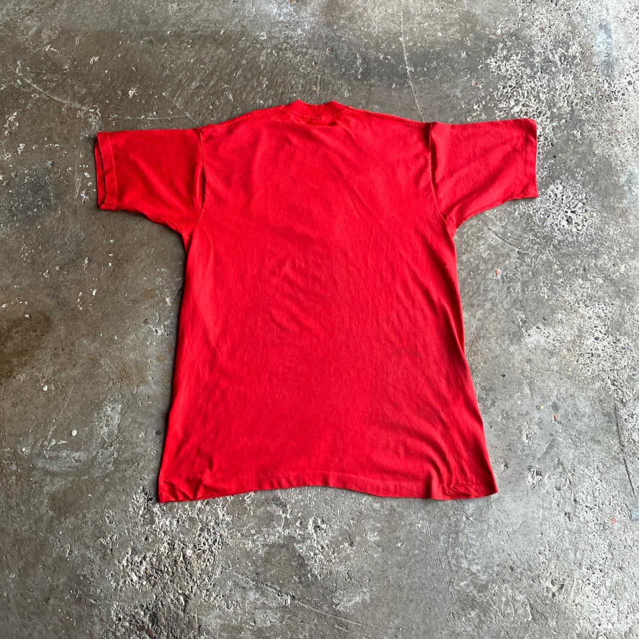 Red Kansas City Chiefs Embroidered T-Shirt - XL