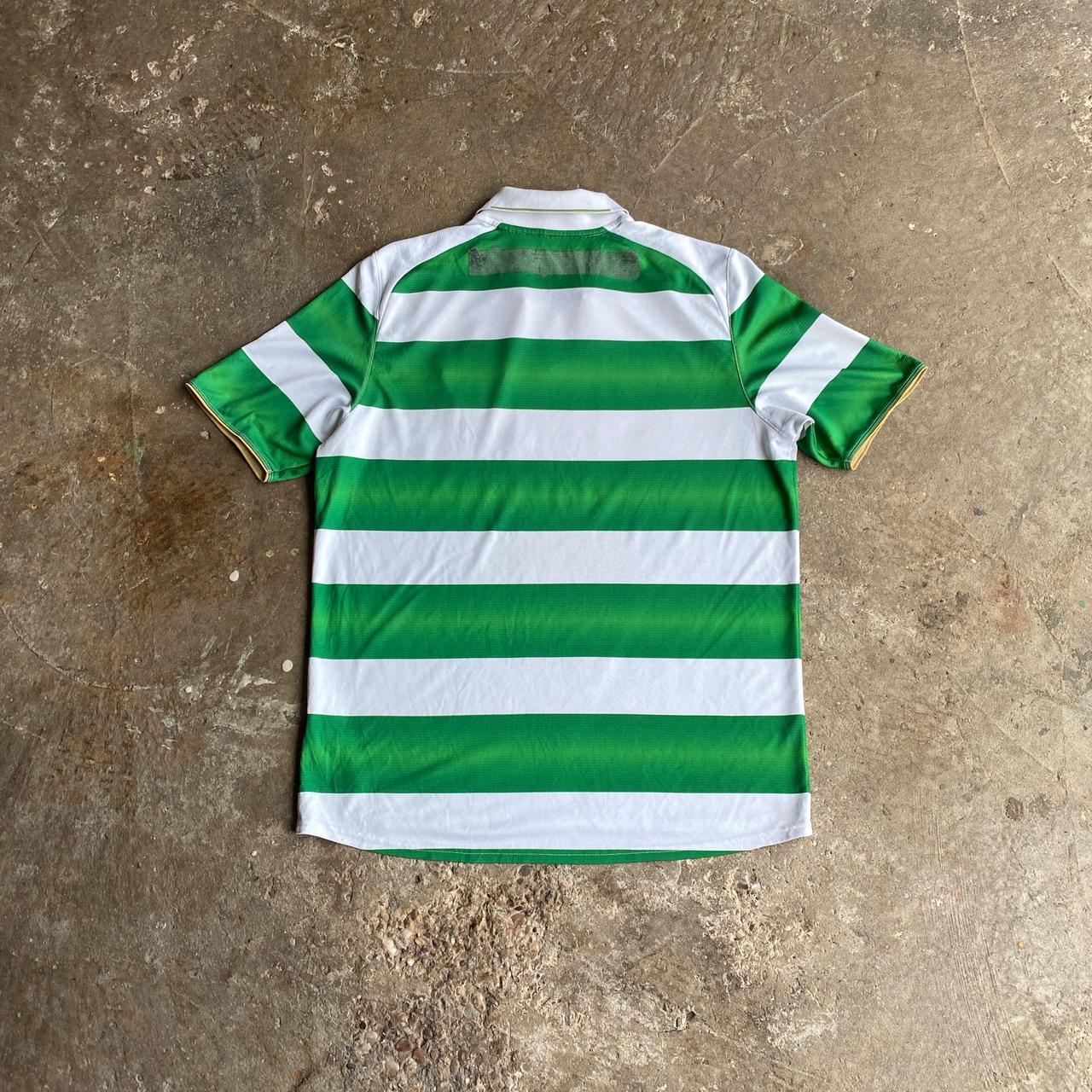 Celtic FC 2017/18 New Balance Home Shirt - M