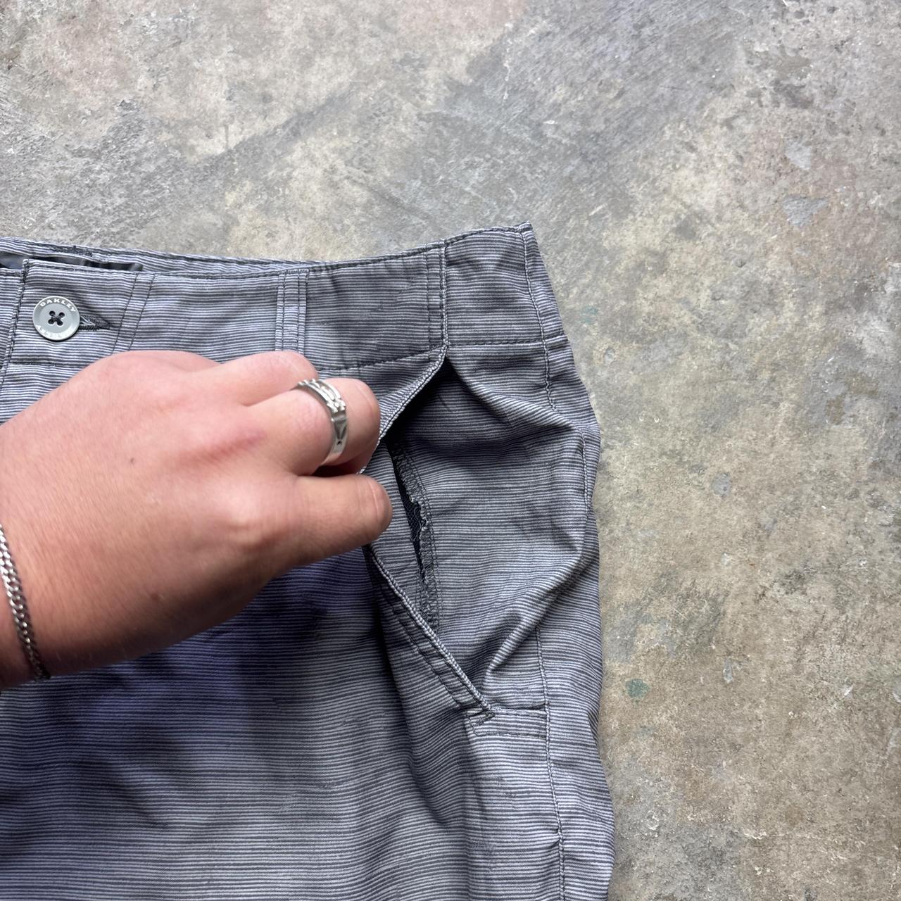 Grey Oakley Casual Shorts - W33