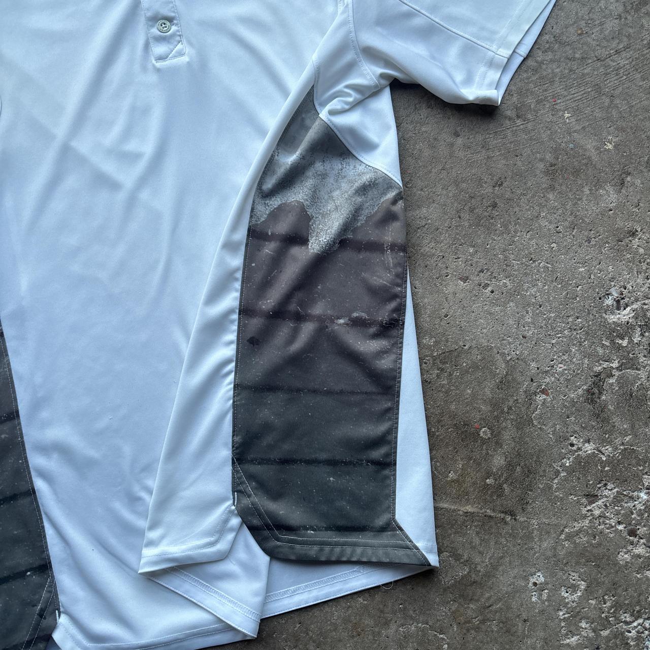 White Oakley activewear polo shirt - L