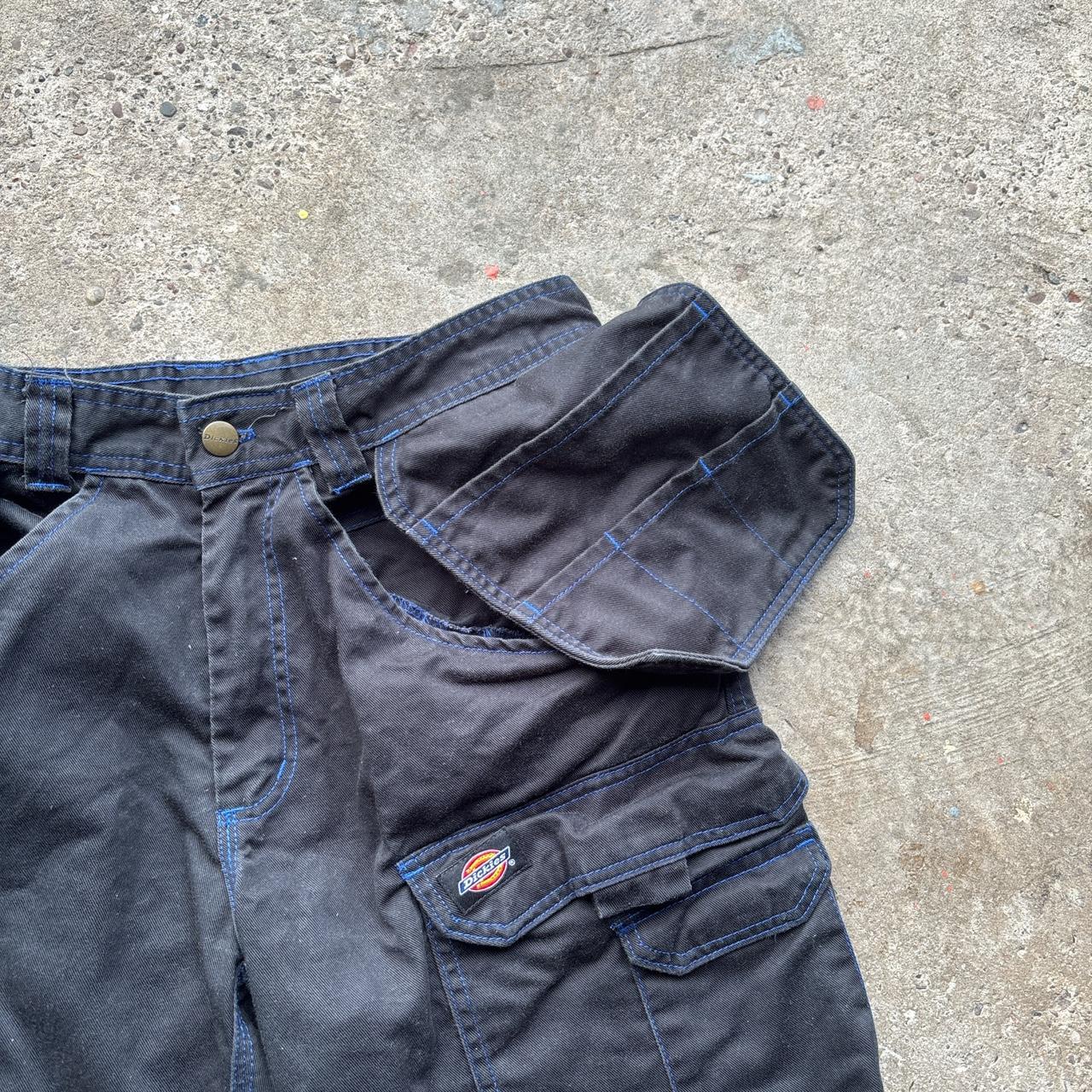 Black Dickies shorts