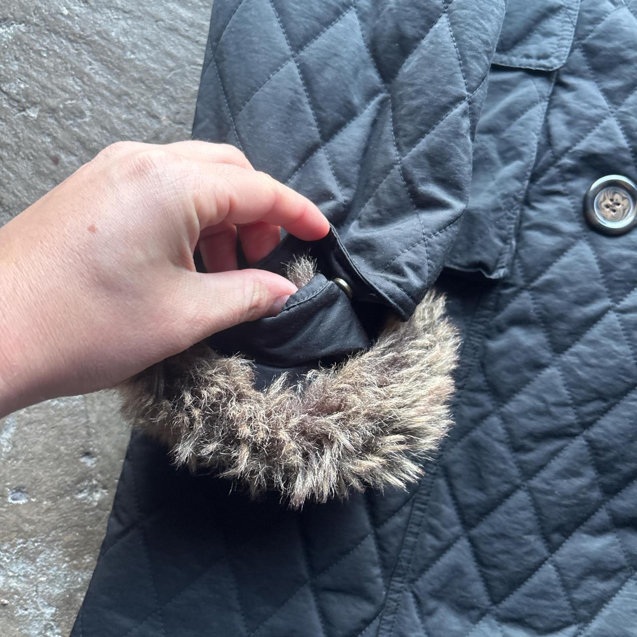 Black quilted Kesta trench coat with faux fur trim - Size 14