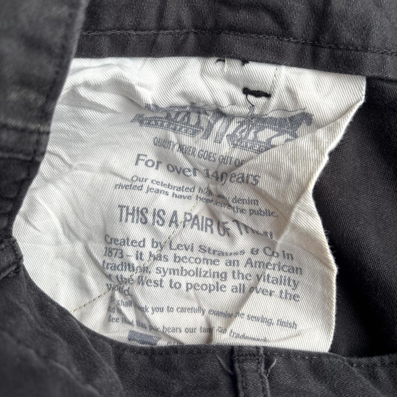 Black Cotton Levi’s Cargo Shorts