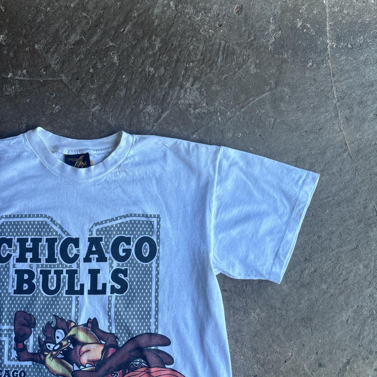 White Chicago Bulls Looney Tunes Michael Jordon 91 Vintage 1996 T Shirt