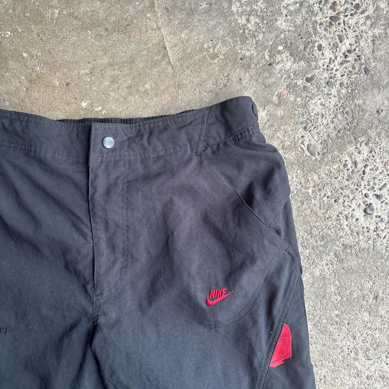 Black Nike AIR 3/4 Length Cargo Shorts