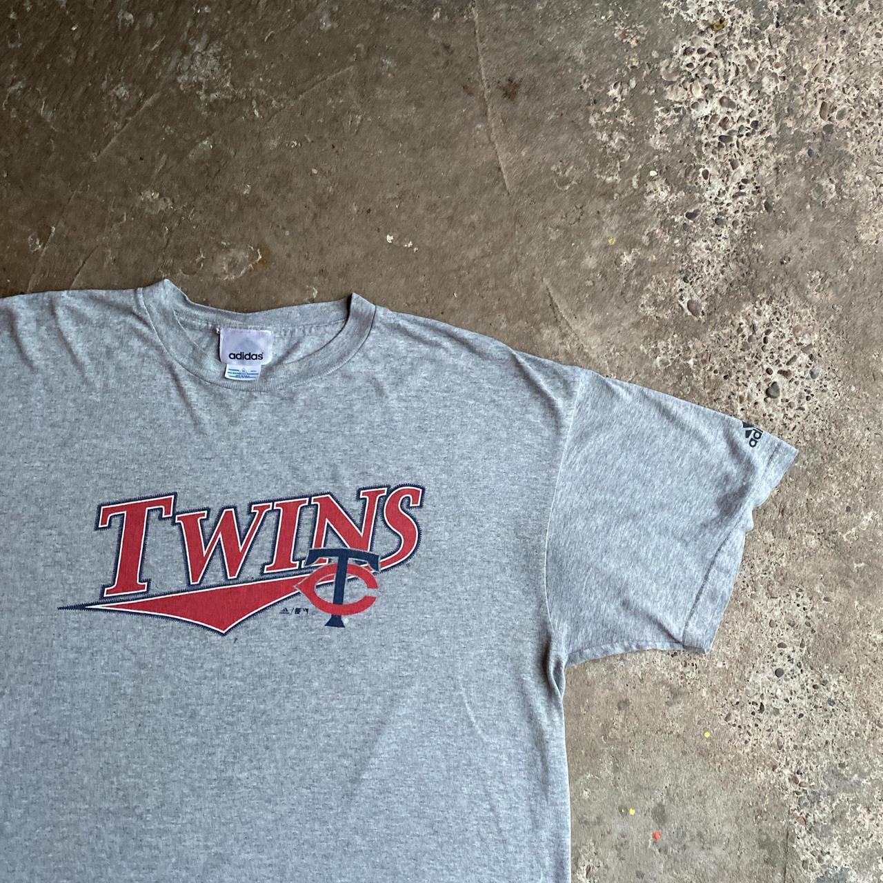 Vintage Grey Adidas Minnesota Twins Graphic T-Shirt - XL