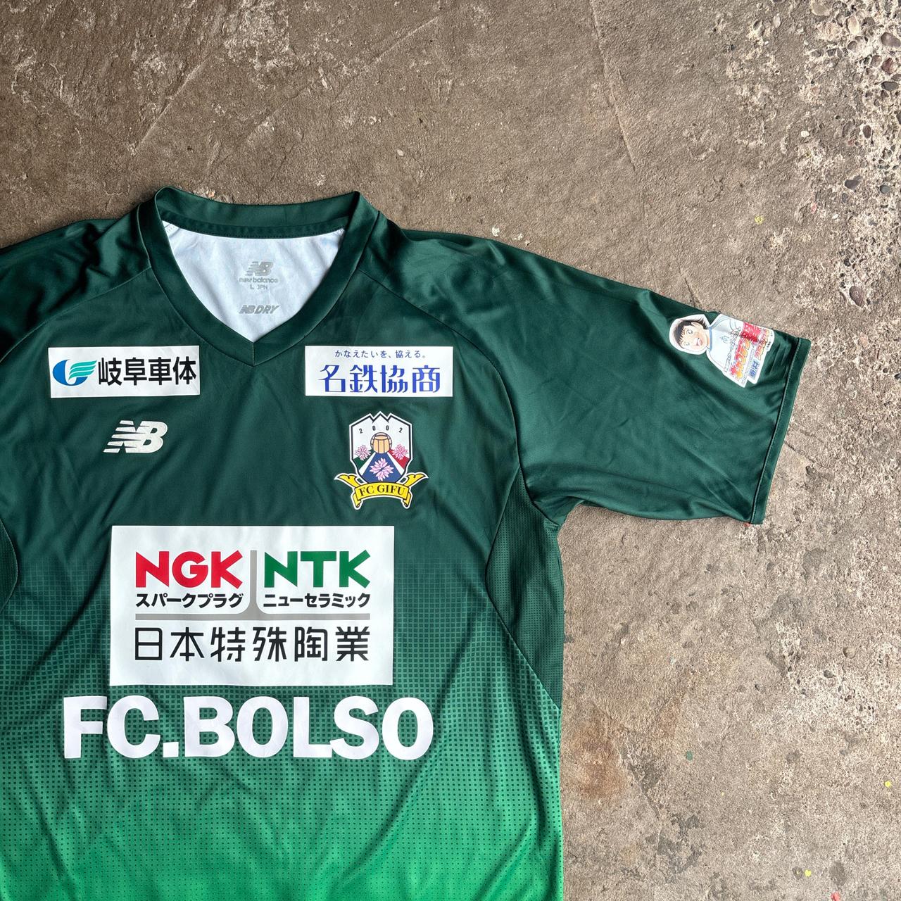 Green New Balance FC Gifu 2019 Home Kit