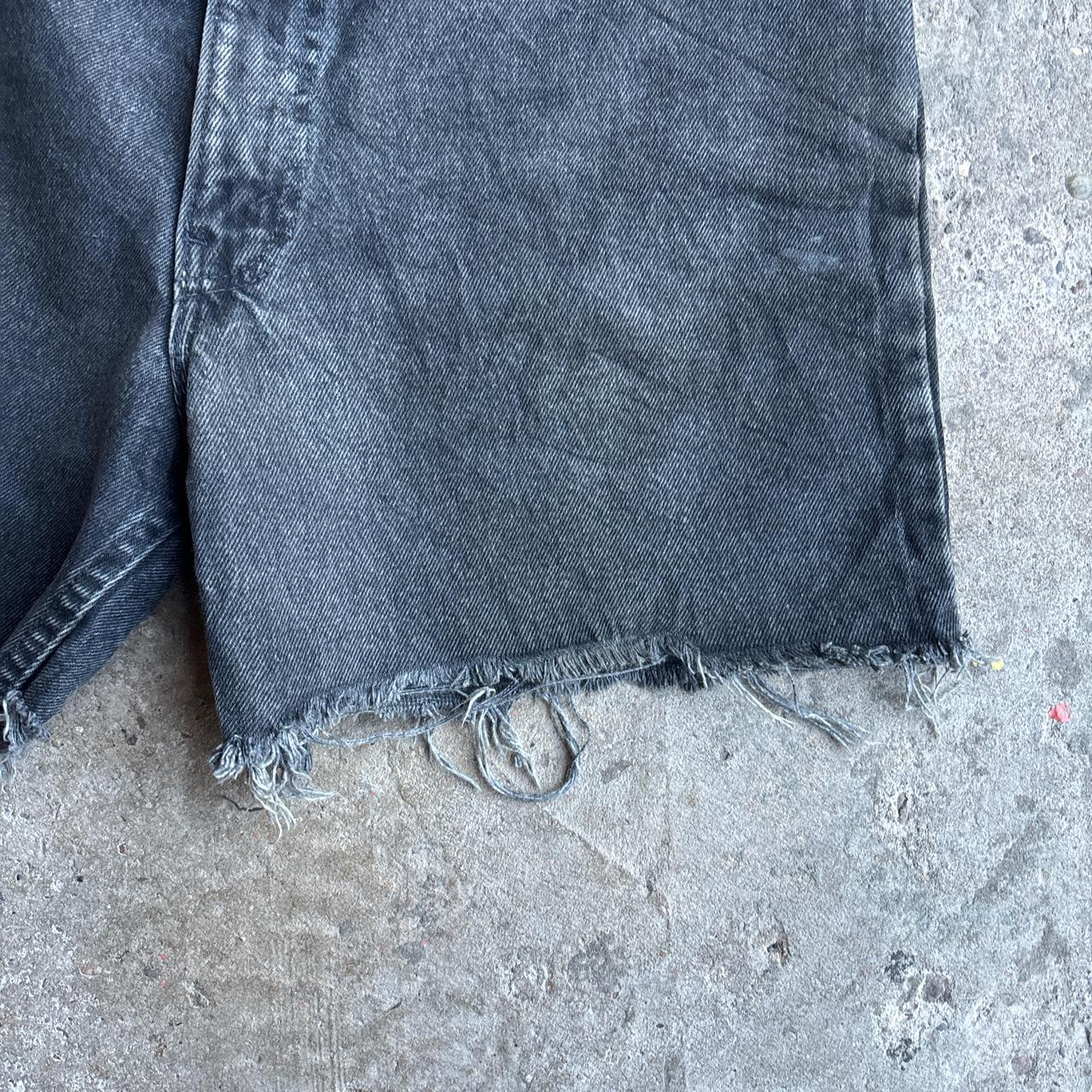 Black Denim Levi’s 550 Relaxed Fit Cut Jean Shorts