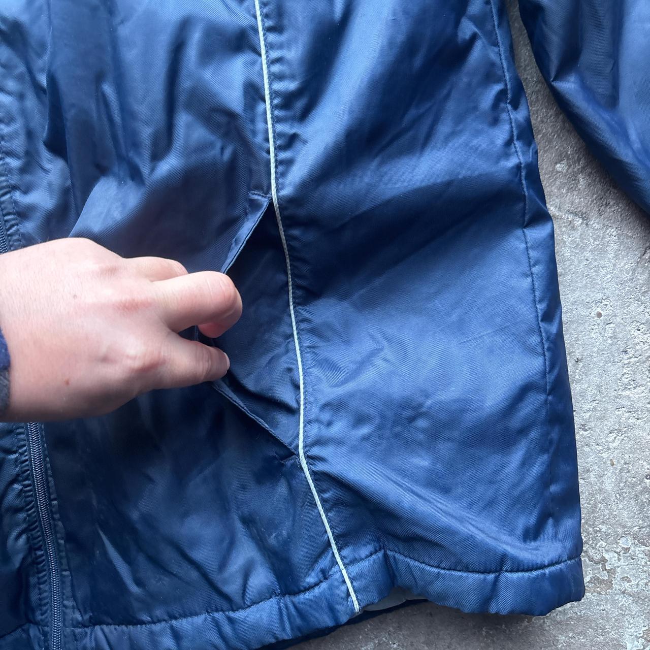 Vintage Navy Umbro puffer jacket - L