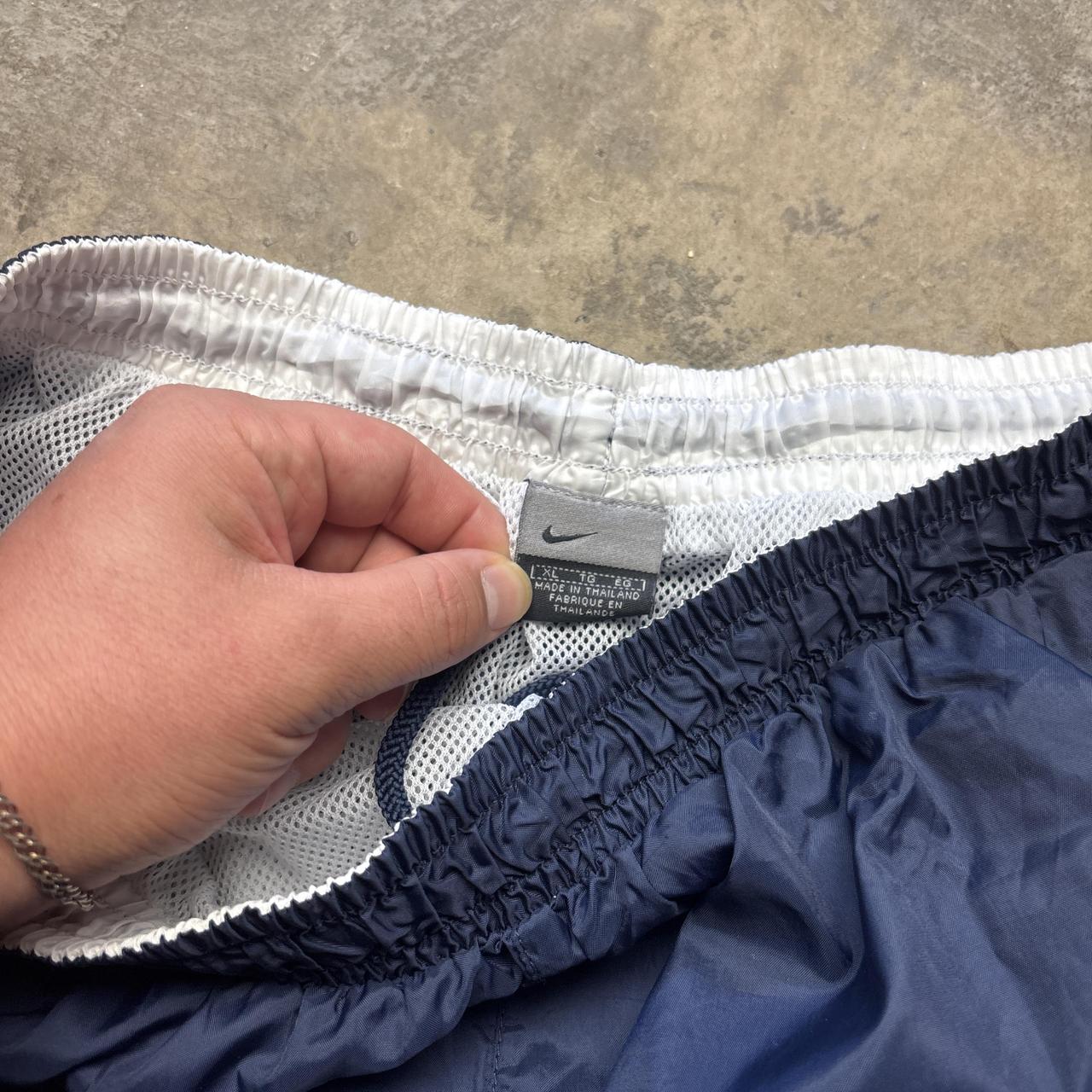 00s Navy Nike Activewear Shorts - XL