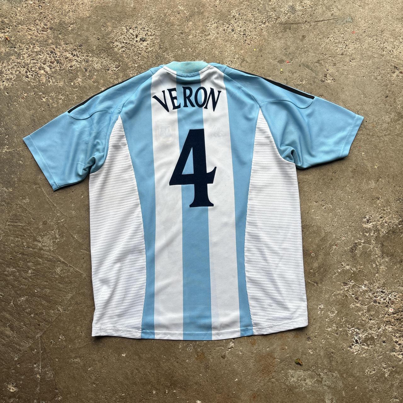 2002 Argentina Adidas Football Shirt w/ Veron, 4 - L