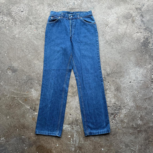 Vintage Levi’s blue denim jeans with white tag