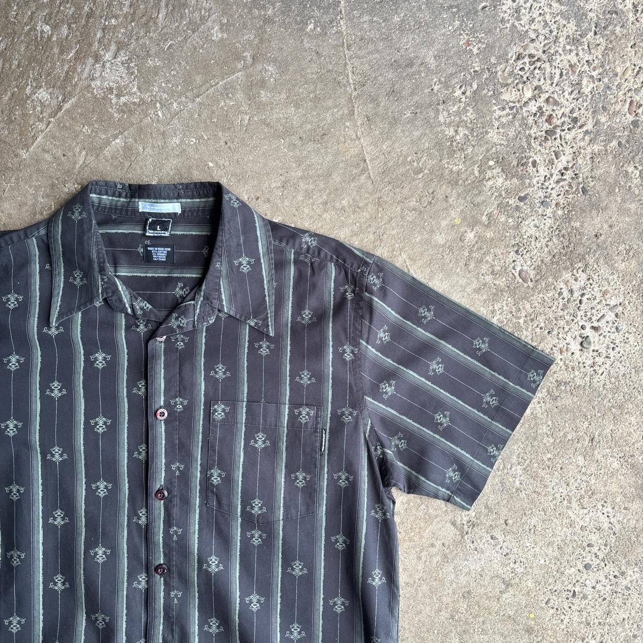 Black & Green Pattern Oakley Short Sleeve Shirt