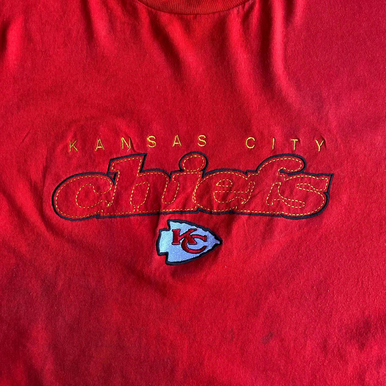 Red Kansas City Chiefs Embroidered T-Shirt - XL