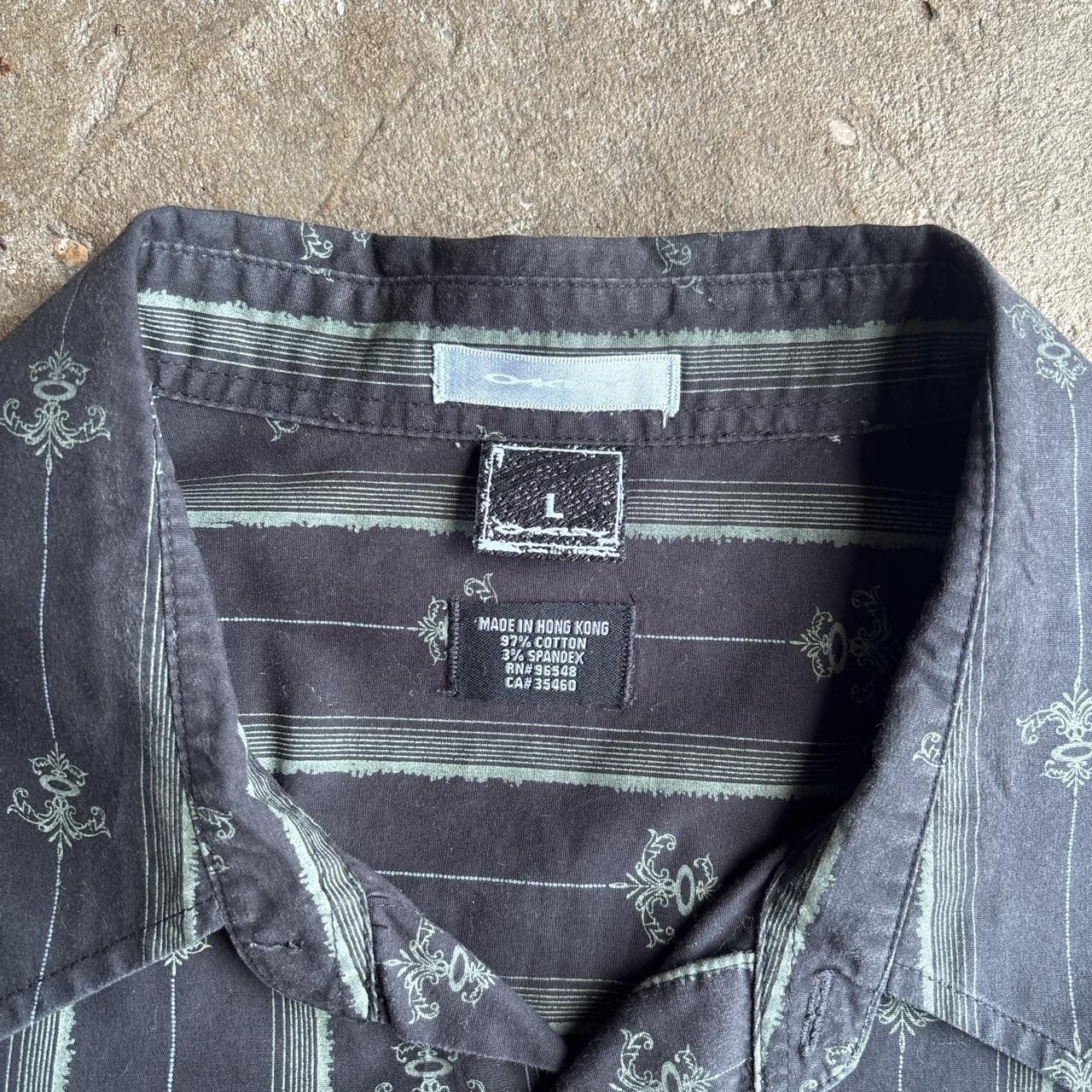 Black & Green Pattern Oakley Short Sleeve Shirt