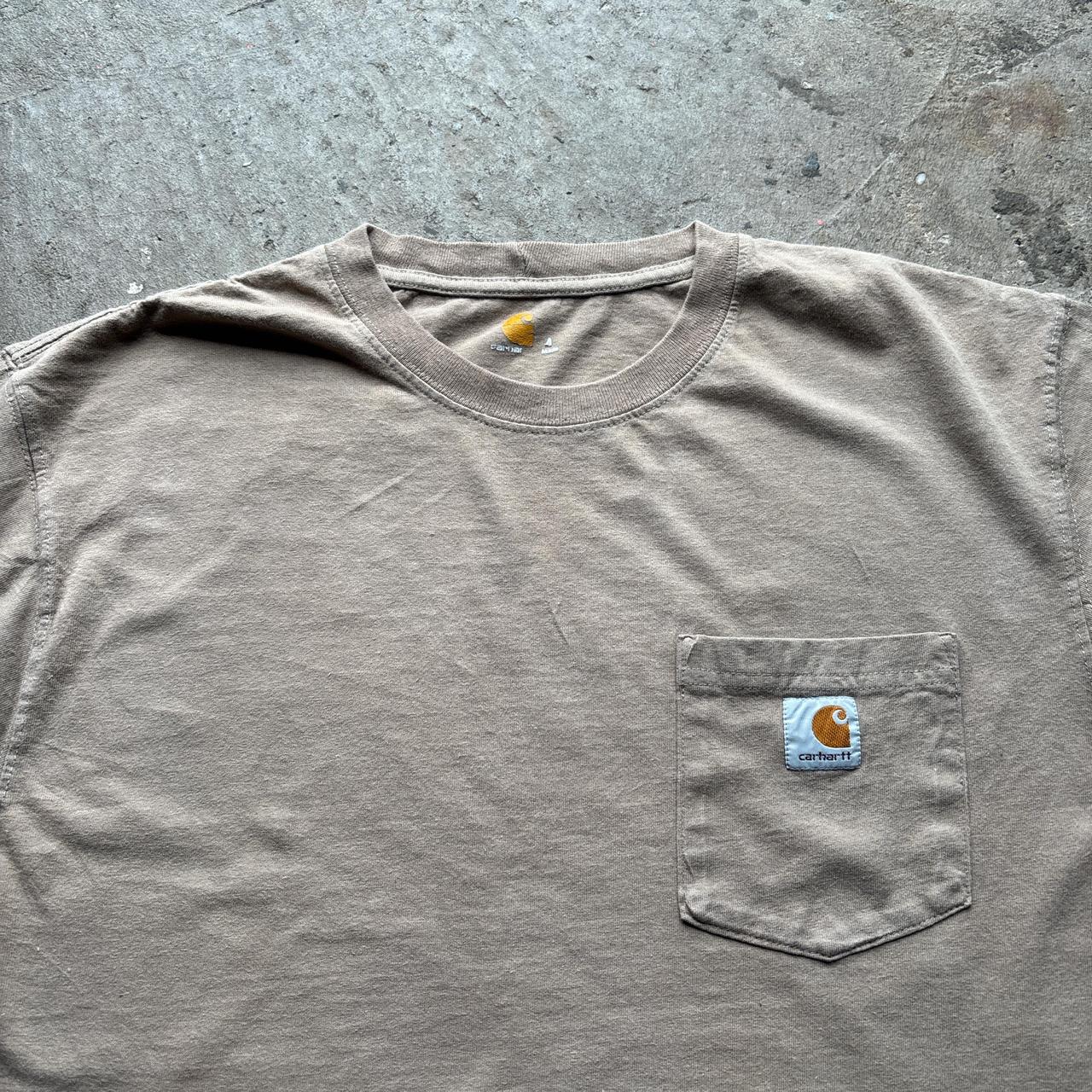 Tan Carhartt single pocket tee - M