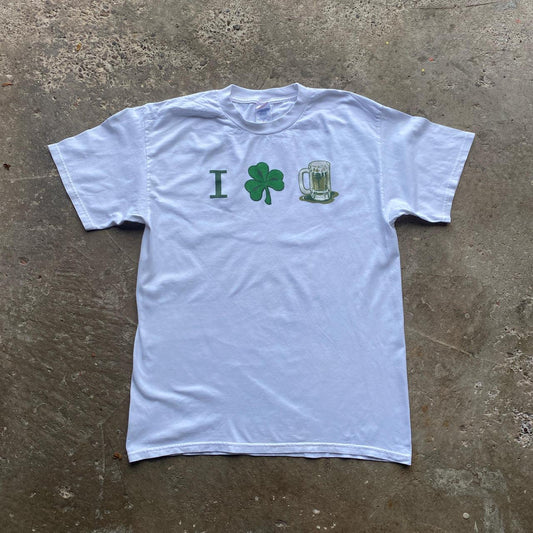 White graphic tee with Irish drinking print - L