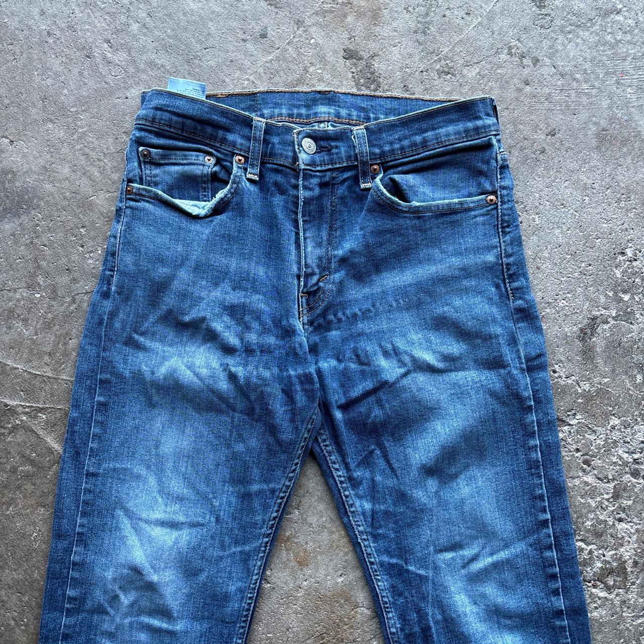 Levi's 502 blue jeans