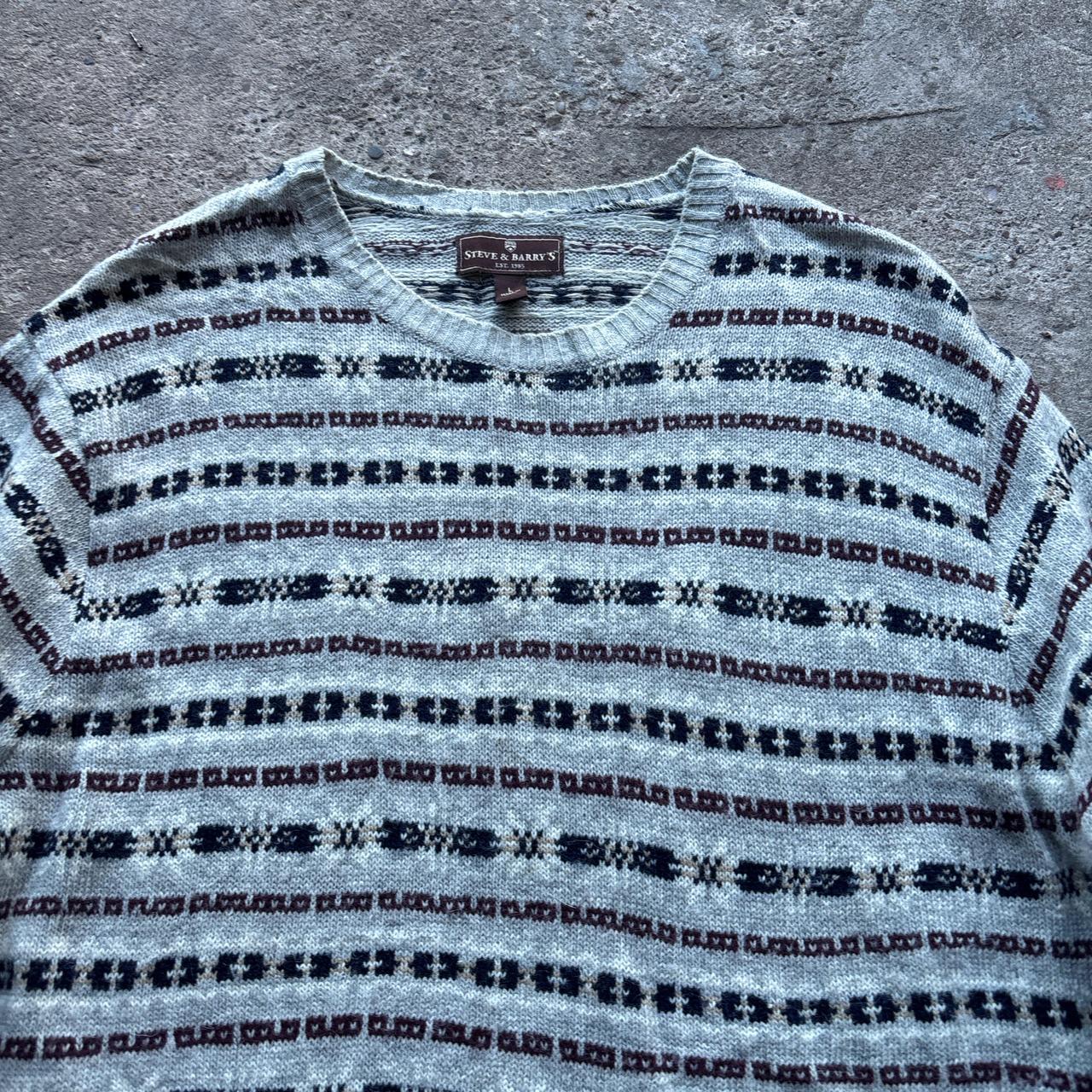 Grey Steve & Barry’s knitted sweater